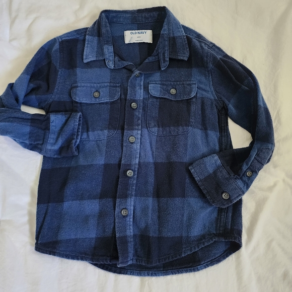 OLD NAVY Boys Flannel Bundle XS - Picture 2 of 3